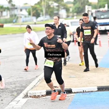 Runner Photo 8549820