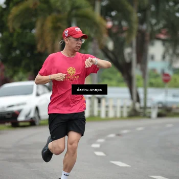 Runner Photo 8549877