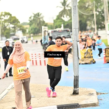 Runner Photo 8549995