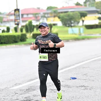 Runner Photo 8550032