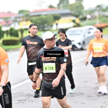 Runner Photo 8550038