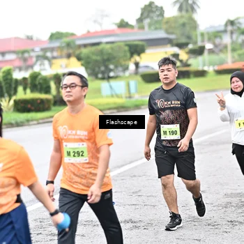 Runner Photo 8550051