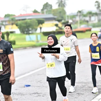 Runner Photo 8550054
