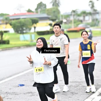 Runner Photo 8550060