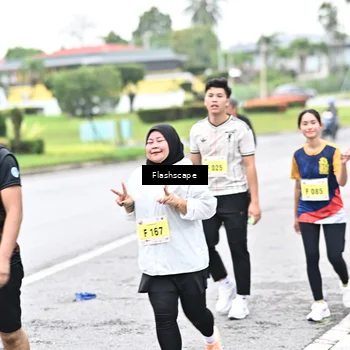 Runner Photo 8550063