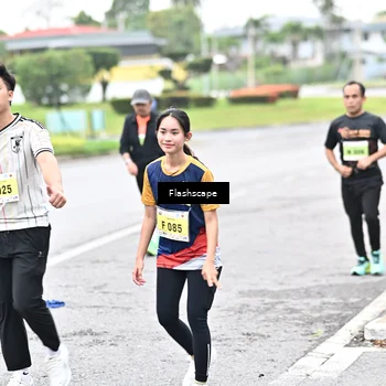 Runner Photo 8550083