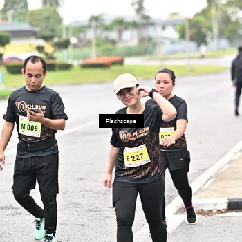 Runner Photo 8550084