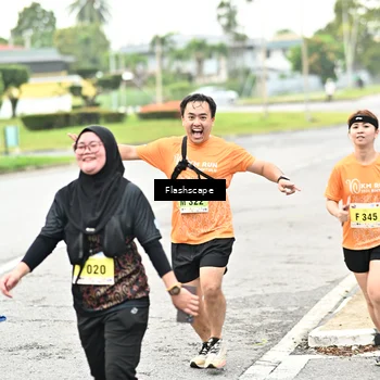 Runner Photo 8550108