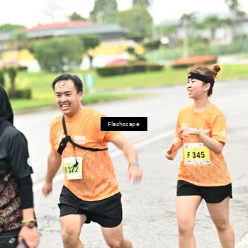 Runner Photo 8550111