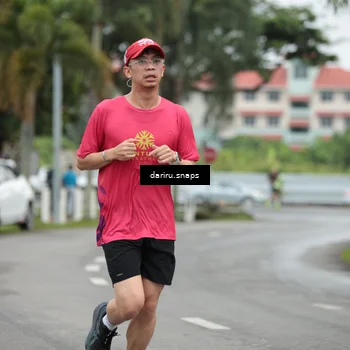 Runner Photo 8550158