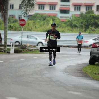 Runner Photo 8550197
