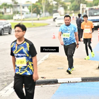 Runner Photo 8550210
