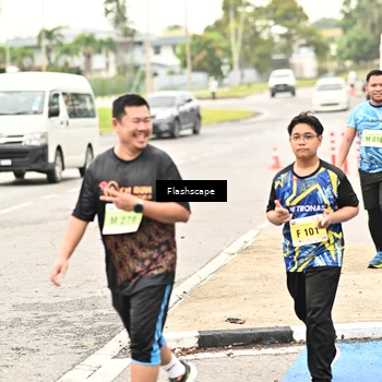 Runner Photo 8550218