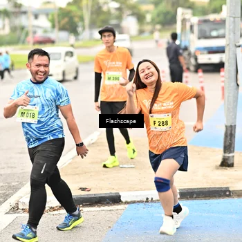 Runner Photo 8550223