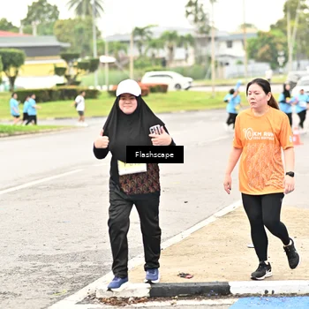 Runner Photo 8550255