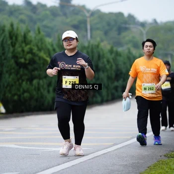 Runner Photo 8550292
