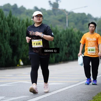 Runner Photo 8550307