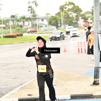Runner Photo 8550308