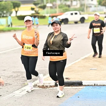 Runner Photo 8550316