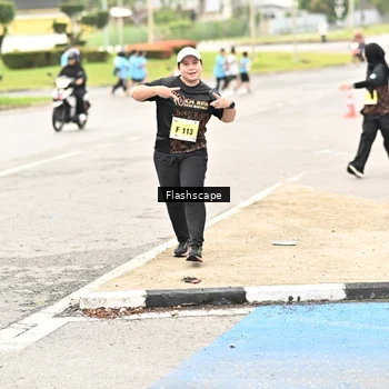 Runner Photo 8550330