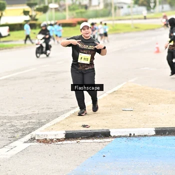 Runner Photo 8550333