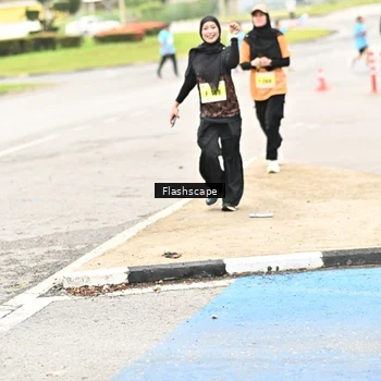 Runner Photo 8550346