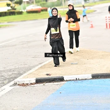 Runner Photo 8550348