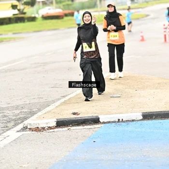 Runner Photo 8550351