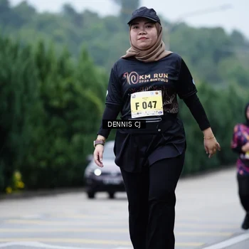 Runner Photo 8550358