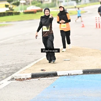 Runner Photo 8550362