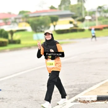 Runner Photo 8550379