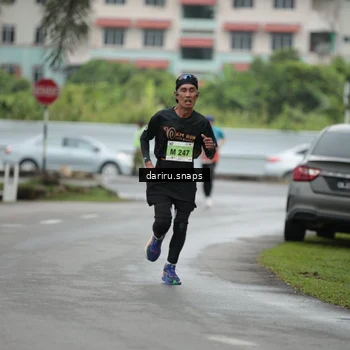 Runner Photo 8550399