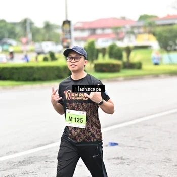 Runner Photo 8550402