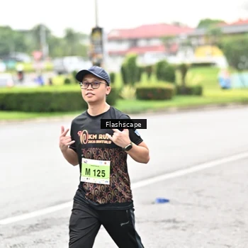 Runner Photo 8550408