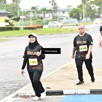 Runner Photo 8550412