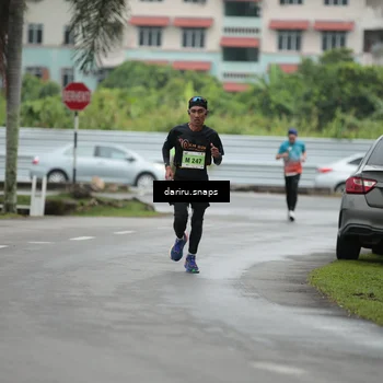 Runner Photo 8550437