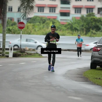 Runner Photo 8550449