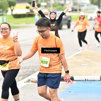 Runner Photo 8550517