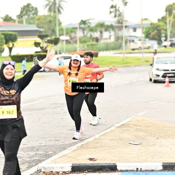 Runner Photo 8550536