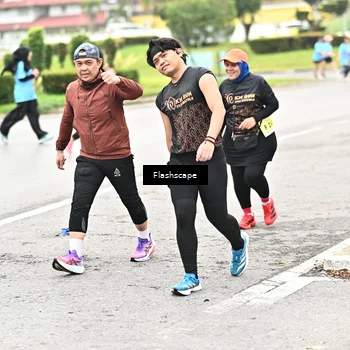 Runner Photo 8550572