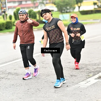 Runner Photo 8550576