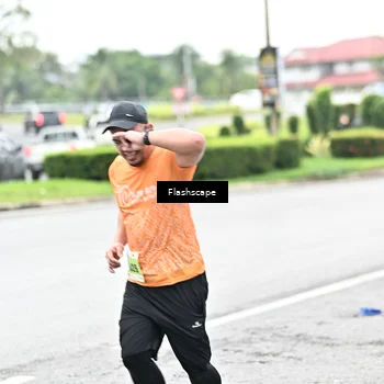 Runner Photo 8550612