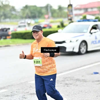 Runner Photo 8550613