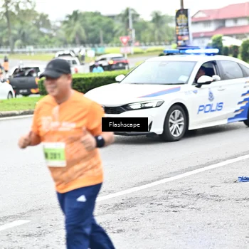 Runner Photo 8550629