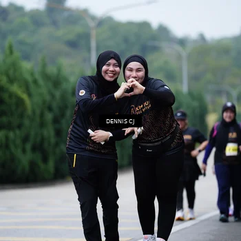 Runner Photo 8550642