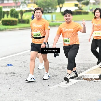 Runner Photo 8550676