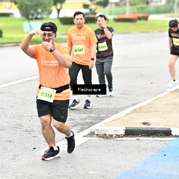 Runner Photo 8550685