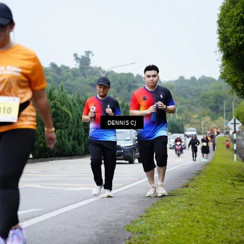 Runner Photo 8550751