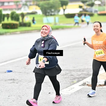 Runner Photo 8550757