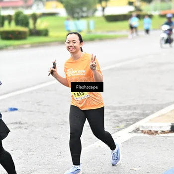 Runner Photo 8550763